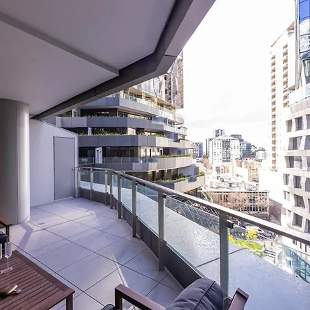 Luxury Apartment With Parking & Large Balcony Melbourne Exterior photo